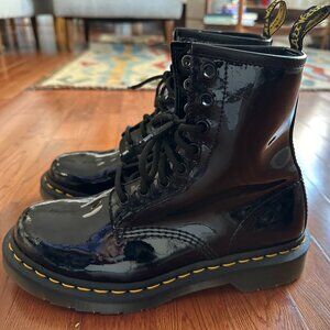 1460 Patent Leather Lace Up Boots Dr. Martens Size US 7 Boots